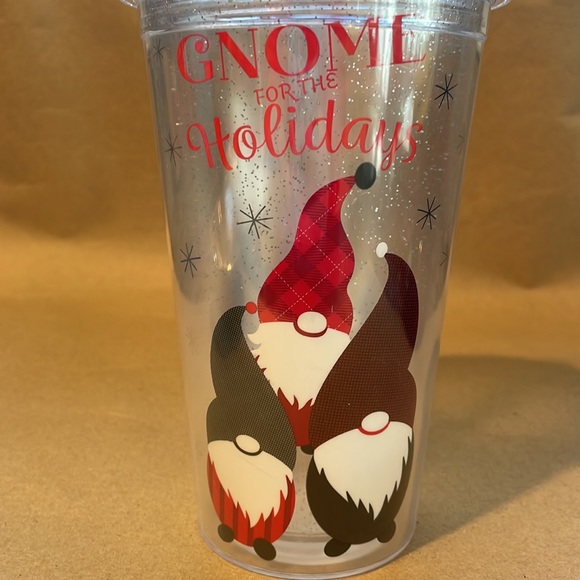 Gnome for the Holidays plastic tumbler with straw - Picture 4 of 5